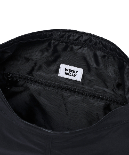 Wacky WiLLy(ワッキーウィリー)の「キキベーシックホーボーバッグラージブラック(メッセンジャーバッグ・レディース・その他・F)」の8枚目の写真