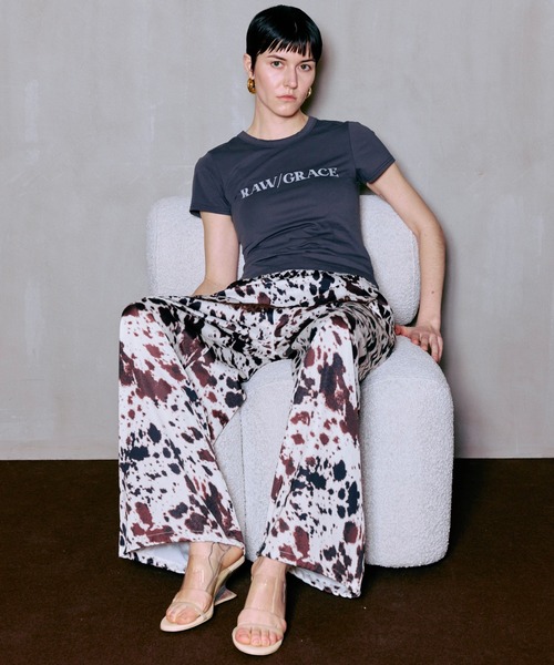 MAISON SPECIAL(メゾンスペシャル)の「Compact T-Shirt/コンパクトTシャツ(Tシャツ/カットソー・レディース・ホワイト/ブルー/チャコールグレー/マルチ・FREE)」の5枚目の写真