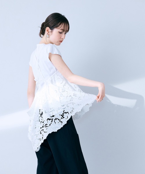 Audie a Muses(オーディアミューズ)の「フラワーレースキャミソール(キャミソール・レディース・ホワイト/ブラック・38/42)」の8枚目の写真