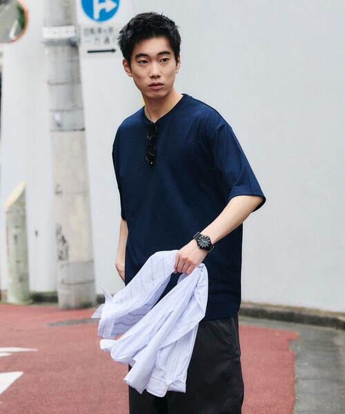 FREAK'S STORE(フリークスストア)の「限定展開 Drymix(R)/ドライミックス リラックスフィット クルーネック ソリッドTシャツ/速乾/UVカット(Tシャツ/カットソー・メンズ・ネイビー/ホワイト/チャコールグレー/アッシュグレー/ブラック・SMALL/MEDIUM/LARGE)」の18枚目の写真