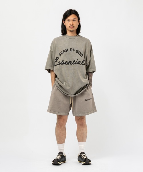 FOG ESSENTIALS（エフオージーエッセンシャルズ）の「ESSENTIALS TRAINING 90S SHORT SLEEVE TEE エッセンシャルズ トレーニングナインティーズショートスリーヴティー（Tシャツ/カットソー・メンズ・グレイッシュベージュ・SMALL/MEDIUM/LARGE/X-LARGE）」の6枚目の写真