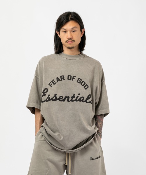 FOG ESSENTIALS（エフオージーエッセンシャルズ）の「ESSENTIALS TRAINING 90S SHORT SLEEVE TEE エッセンシャルズ トレーニングナインティーズショートスリーヴティー（Tシャツ/カットソー・メンズ・グレイッシュベージュ・SMALL/MEDIUM/LARGE/X-LARGE）」の7枚目の写真