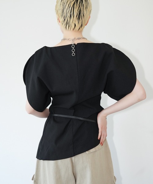 chuclla(チュクラ)の「アシンメトリーボリュームスリーブトップス chw26s297(Tシャツ/カットソー・レディース・ホワイト/ブラック・M/L)」の20枚目の写真