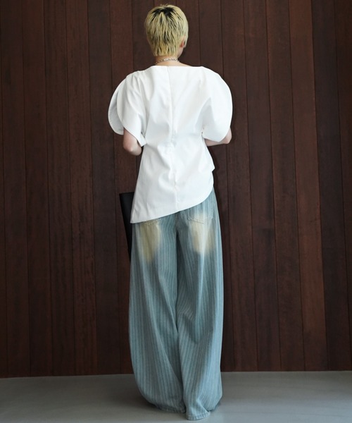 chuclla(チュクラ)の「アシンメトリーボリュームスリーブトップス chw26s297(Tシャツ/カットソー・レディース・ホワイト/ブラック・M/L)」の6枚目の写真