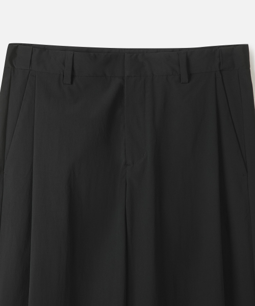 247SERIES（247シリーズ）の「ノーマアダプティブワイドパンツBLACK（スラックス・メンズ・ブラック・X-SMALL/SMALL/MEDIUM/LARGE/X-LARGE）」の3枚目の写真