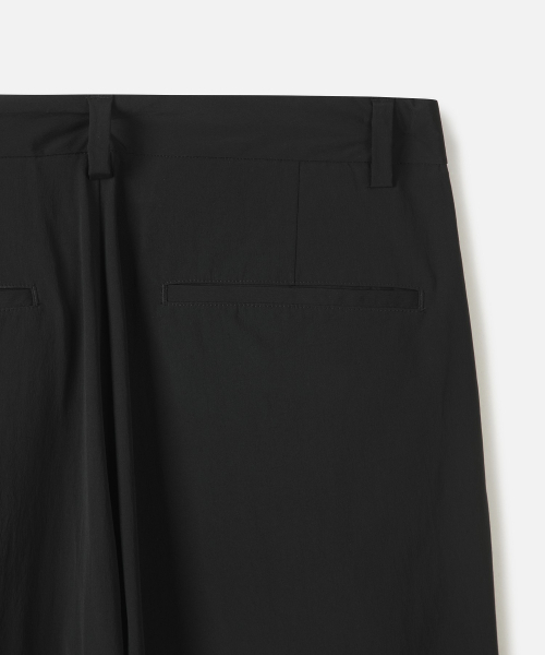 247SERIES（247シリーズ）の「ノーマアダプティブワイドパンツBLACK（スラックス・メンズ・ブラック・X-SMALL/SMALL/MEDIUM/LARGE/X-LARGE）」の5枚目の写真