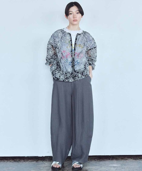 MEDE19F（メデジュウキュウ）の「ＭＥＤＥ１９Ｆ　オーガンジー刺繍シアーブルゾン〈ブラック×オフホワイト〉（その他アウター・レディース・ブラック×ホワイト・LL/L/M）」の8枚目の写真
