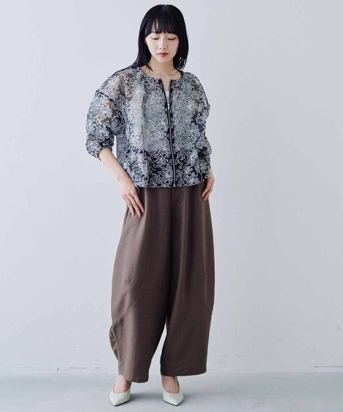 MEDE19F（メデジュウキュウ）の「ＭＥＤＥ１９Ｆ　オーガンジー刺繍シアーブルゾン〈ブラック×オフホワイト〉（その他アウター・レディース・ブラック×ホワイト・LL/L/M）」の6枚目の写真