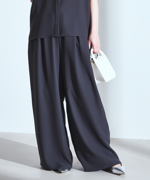 COMME CA ISM(コムサイズム)の「【セットアップ対応】シフォンジョーゼット ボックスタックイージーワイドパンツ(その他パンツ・レディース・キャメル/チャコール・MEDIUM/LARGE)」の1枚目の写真