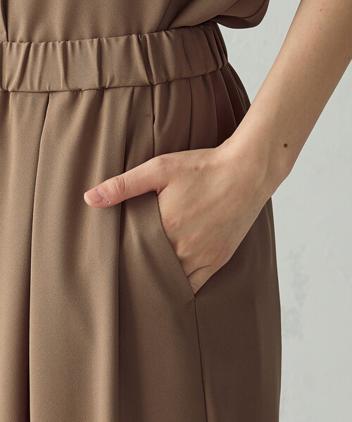 COMME CA ISM(コムサイズム)の「【セットアップ対応】シフォンジョーゼット ボックスタックイージーワイドパンツ(その他パンツ・レディース・キャメル/チャコール・MEDIUM/LARGE)」の5枚目の写真