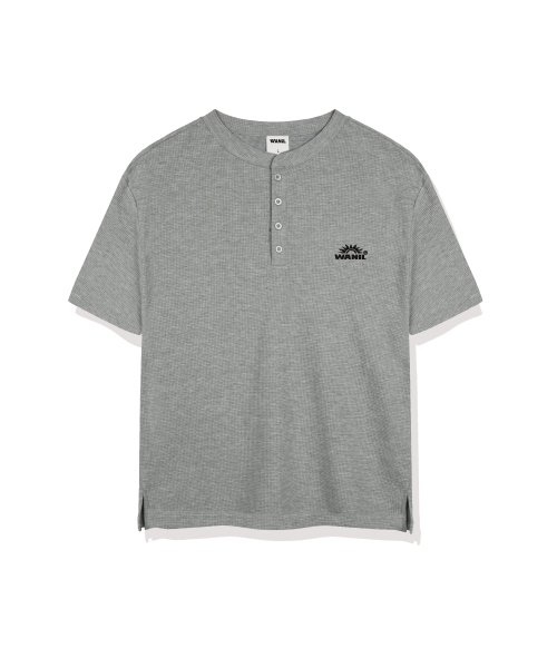 WANIL（ウェニール）の「サンロゴワッフルヘンリーネック半袖Tシャツ3カラー[WASR_1002]（Tシャツ/カットソー・レディース・ブラック/グレー/ホワイト・MEDIUM/LARGE/X-LARGE）」の5枚目の写真