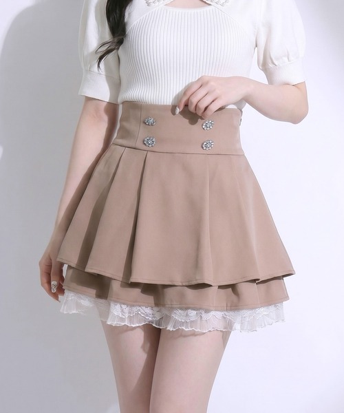 DearMyLoveRose（ディアマイラブローズ）の「ビジューボタンハイウエストタックレースフリルミニスカート【大きいサイズあり】（スカート・レディース・ベージュ/グレー/ブラック・LL～3L/L～LL/M-L）」の5枚目の写真