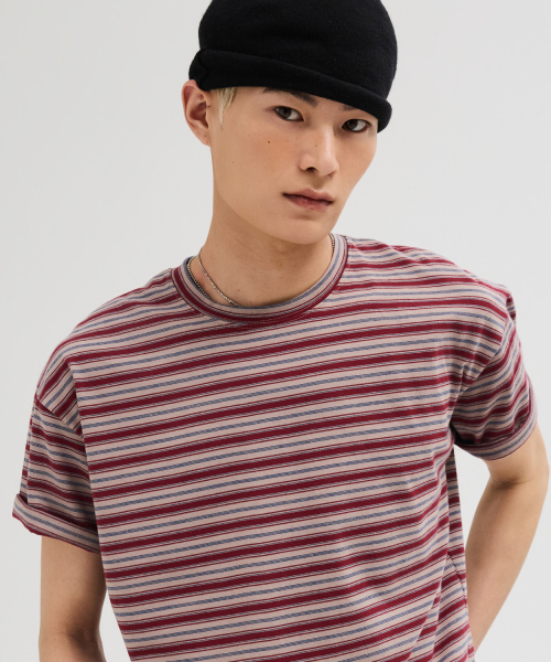 LEIRE（ルアール）の「エッセンシャルストライプクロップTシャツ[バーガンディ]（Tシャツ/カットソー・メンズ・その他・X-LARGE/2XL/MEDIUM/LARGE）」の2枚目の写真