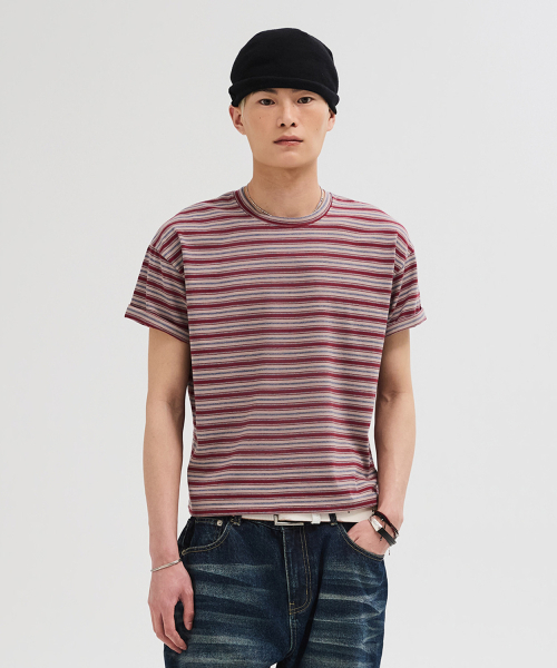 LEIRE（ルアール）の「エッセンシャルストライプクロップTシャツ[バーガンディ]（Tシャツ/カットソー・メンズ・その他・X-LARGE/2XL/MEDIUM/LARGE）」の3枚目の写真