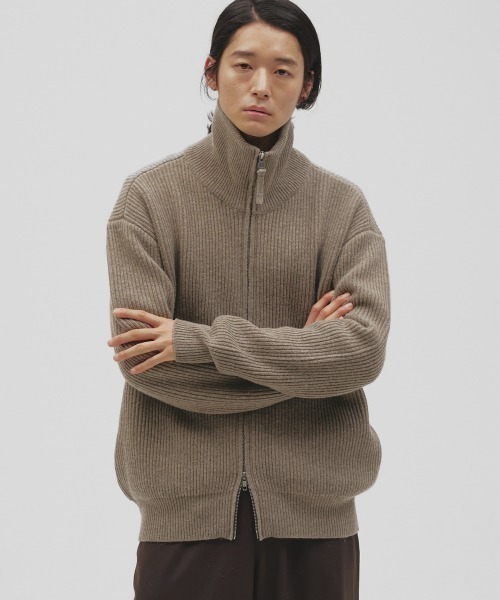 TODAYFUL(トゥデイフル)の「Zipup Knit Cardigan(カーディガン/ボレロ・レディース・チャコールグレー/グレイッシュベージュ・FREE)」の1枚目の写真