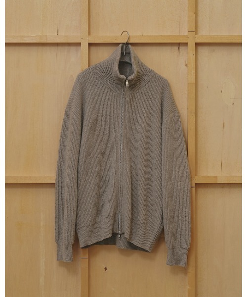 TODAYFUL(トゥデイフル)の「Zipup Knit Cardigan(カーディガン/ボレロ・レディース・チャコールグレー/グレイッシュベージュ・FREE)」の12枚目の写真