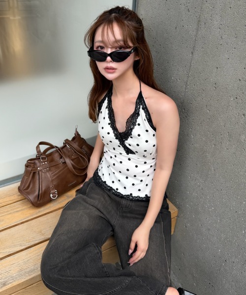 RAY CASSIN(レイカズン)の「【ドット・チェック】ホルターネックレースTシャツ / ブラウス(Tシャツ/カットソー・レディース・ブラック系その他2/ホワイト系その他2/ブラック系その他3/ベージュ系その他3・FREE)」の8枚目の写真