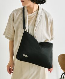ear PAPILLONNER｜イア パピヨネのショルダーバッグ（ブラック/黒色系