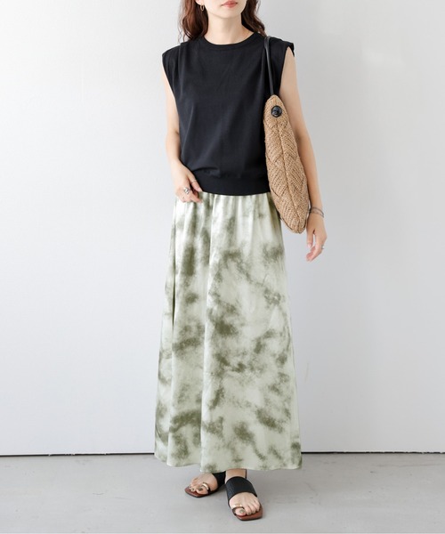 AMELY(エミリー)の「ニュアンス柄サテンフレアスカート(スカート・レディース・グリーン/ピンク/グレー・フリー)」の8枚目の写真