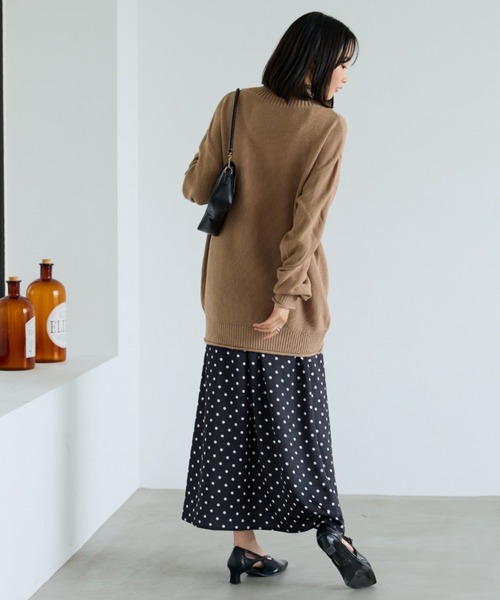 BELLUNA(ベルーナ)の「肌と仲良くなれる鹿のこ編ニット(ニット/セーター・レディース・テラコッタ/サックスブルー/ネイビー/モカ/グリーン・LARGE/MEDIUM/X-LARGE)」の10枚目の写真