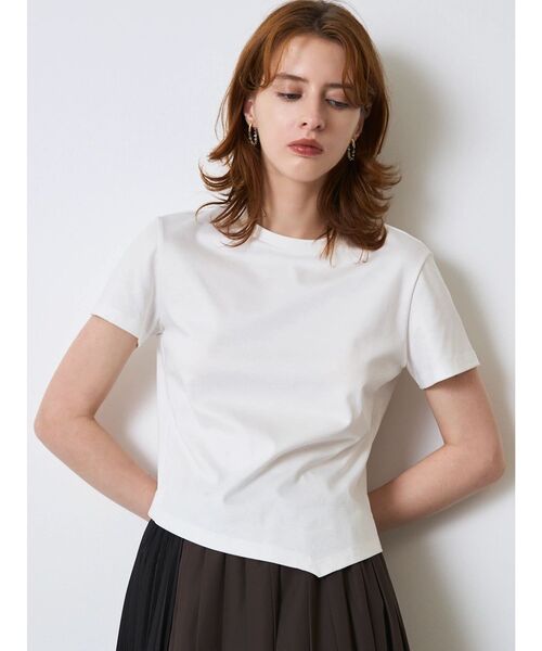ELENDEEK（エレンディーク）の「アシメヘムティーシャツ（Tシャツ/カットソー・レディース・ブラック/オフホワイト/ピンク/ブラウン・FREE）」の2枚目の写真