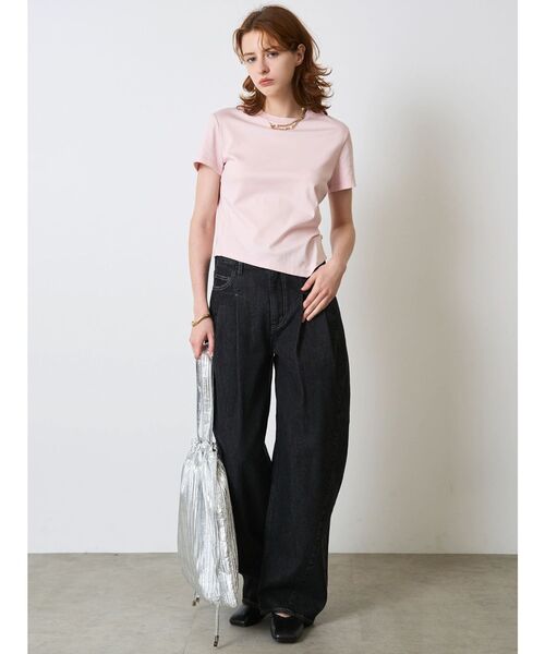 ELENDEEK（エレンディーク）の「アシメヘムティーシャツ（Tシャツ/カットソー・レディース・ブラック/オフホワイト/ピンク/ブラウン・FREE）」の8枚目の写真