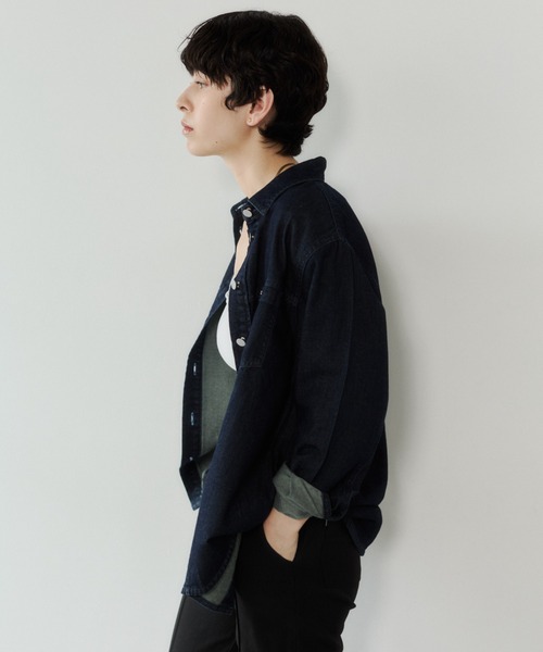 VION(ヴィオン)の「ライトデニムシャツ / Light Denim Shirt(シャツ/ブラウス・レディース・ネイビー/ブルー・FREE)」の14枚目の写真