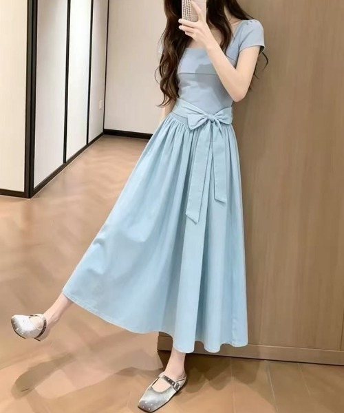 AMAJI(アマジ)の「フロントリボン ハイウエスト サマーワンピース(ワンピース・レディース・ライトブルー・SMALL/MEDIUM/LARGE/X-LARGE)」の2枚目の写真