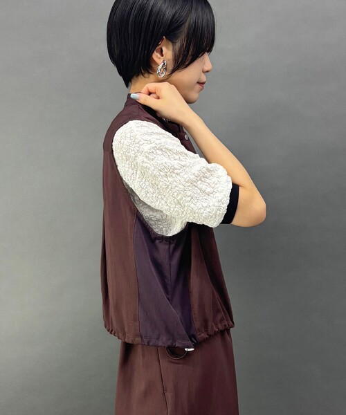NICOLE white（ニコルホワイト）の「【セットアップ対応】ミリタリー風ジレ（ベスト・レディース・ブラウン/ブラック/オフホワイト・FREE）」の17枚目の写真