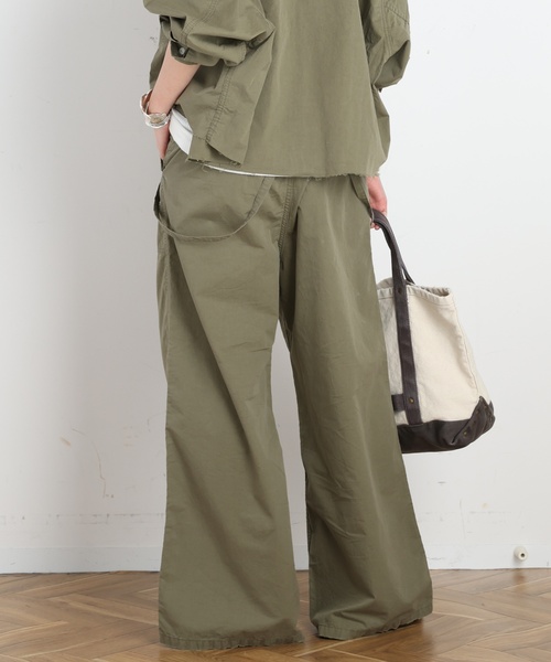 Attick by Johnbull（アティックバイジョンブル）の「【Attick by Johnbull】別注ミリタリーパンツ（カーゴパンツ・レディース・カーキ・38/36/34）」の4枚目の写真