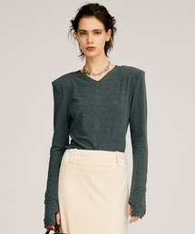 PRANK PROJECT（プランクプロジェクト）の「【2026Autumn Pre-Order】ウールブレンドショルダーパッドVネックトップ   Wool Blend Shoulder Pad V-Neck Top（Tシャツ/カットソー）」