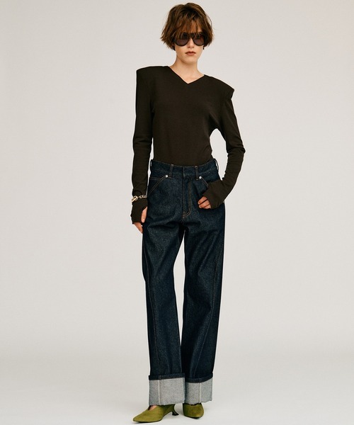 PRANK PROJECT(プランクプロジェクト)の「【2026Autumn Pre-Order】ウールブレンドショルダーパッドVネックトップ / Wool Blend Shoulder Pad V-Neck Top(Tシャツ/カットソー・レディース・ブラウン/グレー/ブラック・FREE)」の11枚目の写真