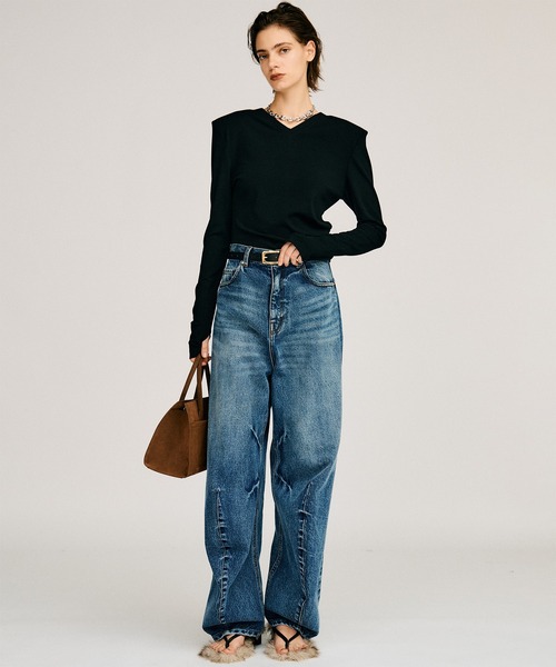 PRANK PROJECT(プランクプロジェクト)の「【2026Autumn Pre-Order】ウールブレンドショルダーパッドVネックトップ / Wool Blend Shoulder Pad V-Neck Top(Tシャツ/カットソー・レディース・ブラウン/グレー/ブラック・FREE)」の14枚目の写真