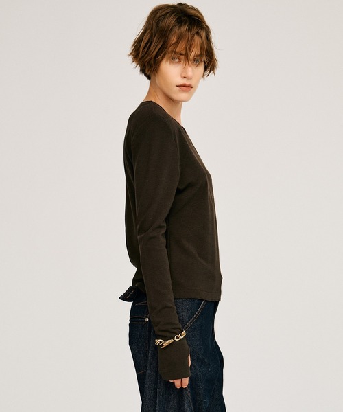 PRANK PROJECT(プランクプロジェクト)の「【2026Autumn Pre-Order】ウールブレンドショルダーパッドVネックトップ / Wool Blend Shoulder Pad V-Neck Top(Tシャツ/カットソー・レディース・ブラウン/グレー/ブラック・FREE)」の4枚目の写真