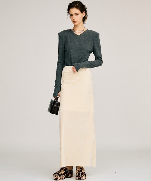 PRANK PROJECT(プランクプロジェクト)の「【2026Autumn Pre-Order】ウールブレンドショルダーパッドVネックトップ / Wool Blend Shoulder Pad V-Neck Top(Tシャツ/カットソー・レディース・ブラウン/グレー/ブラック・FREE)」の22枚目の写真