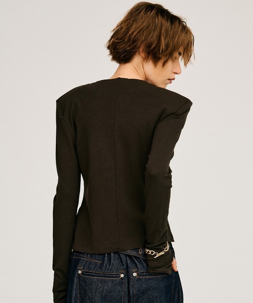 PRANK PROJECT(プランクプロジェクト)の「【2026Autumn Pre-Order】ウールブレンドショルダーパッドVネックトップ / Wool Blend Shoulder Pad V-Neck Top(Tシャツ/カットソー・レディース・ブラウン/グレー/ブラック・FREE)」の21枚目の写真