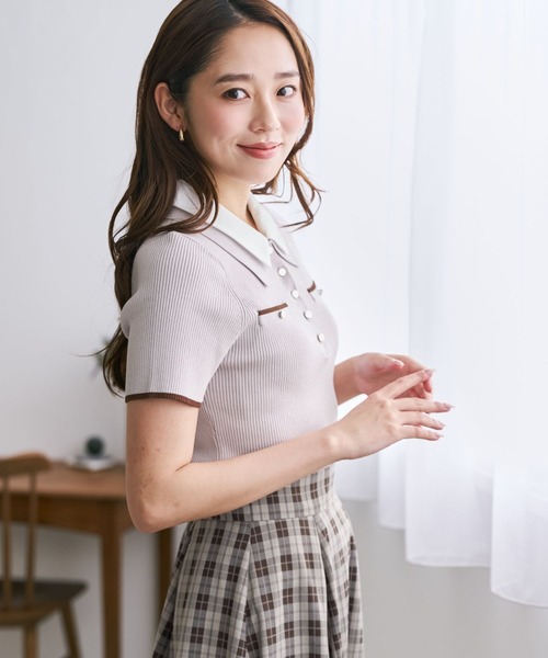 MISCH MASCH(ミッシュマッシュ)の「2026秋冬新作 カラーレイヤードダブル襟ポロニット(ニット/セーター・レディース・ネイビー/ブラウン/ピンク・フリ-)」の10枚目の写真