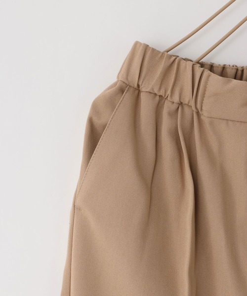 LOWRYS FARM(ローリーズファーム)の「チノパンツ 1041982(チノパンツ・キッズ・ベージュ/グレー・110cm/120cm/130cm/140cm/150cm)」の5枚目の写真