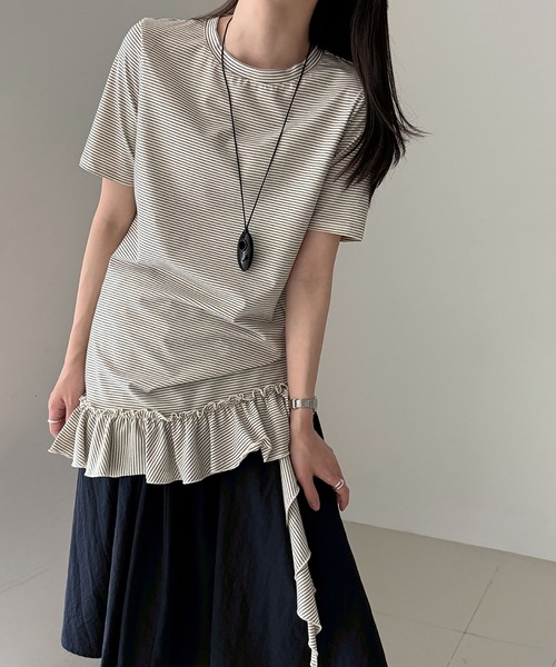 Girly Doll(ガーリードール)の「裾フリルボーダーTシャツ(その他トップス・レディース・ホワイト/グレー・FREE)」の18枚目の写真