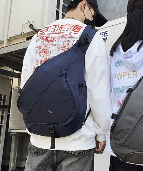 WESTSEA(ウエストシー)の「軽量 大容量 A4収納 ワンショルダーバッグ ボディバッグ(ボディバッグ/ウエストポーチ・メンズ・ネイビー/ブラック・FREE)」の10枚目の写真