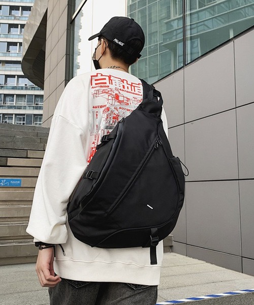 WESTSEA(ウエストシー)の「軽量 大容量 A4収納 ワンショルダーバッグ ボディバッグ(ボディバッグ/ウエストポーチ・メンズ・ネイビー/ブラック・FREE)」の3枚目の写真