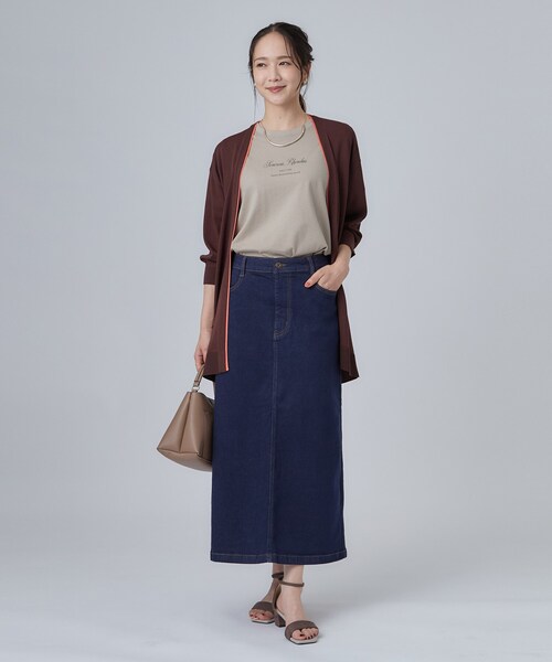 SHOO・LA・RUE（シューラルー）の「【洗濯機可/S-LL】程よいシルエットで使いやすい ストレッチデニムスカート（デニムスカート・レディース・ネイビー/ブルー・04/03/02/01）」の5枚目の写真