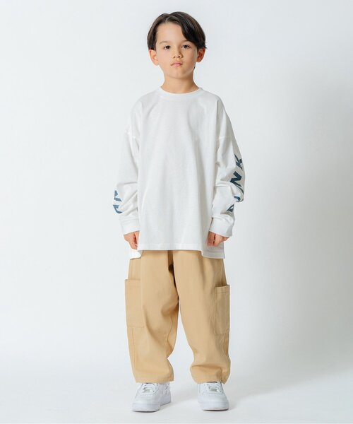 BREEZE(ブリーズ)の「【AAAL PROD】アソートグラフィック長袖Tシャツ(Tシャツ/カットソー・キッズ・ネイビー/ブラウン/イエロー/レッド/グレー/オフホワイト/ブラック/その他11・140/160/90/150/120/130/110/100)」の14枚目の写真