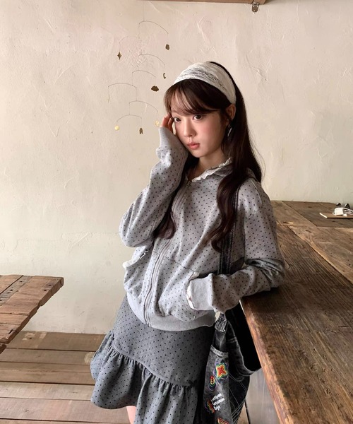 Sibra(シブラ)の「韓国風フリルフード星柄ジップパーカー/スター柄フーディー 長袖トップス(その他アウター・レディース・ホワイト/グレー/アイボリー・M)」の7枚目の写真