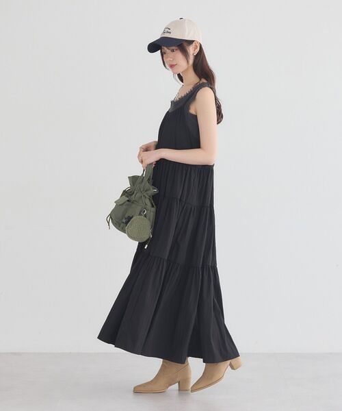 earth music&ecology(アースミュージックアンドエコロジー)の「ピグメントランダムリブタンクトップ(タンクトップ・レディース・ベージュ/チャコールグレー/レッド系その他4・FREE)」の7枚目の写真