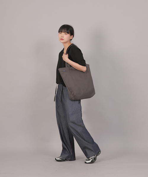 SAINTCREW（セントクルー）の「ビッグサイズトラペーズエコバッグ TBE-163 ダークグレー（エコバッグ/サブバッグ・レディース・その他・フリー）」の6枚目の写真