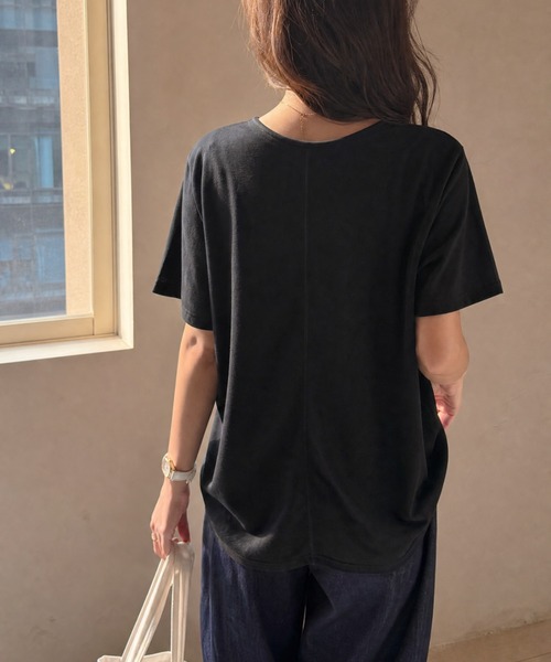 JOCOSA(ジョコサ)の「バックタック Vネック シンプルTシャツ(Tシャツ/カットソー・レディース・グレー/ブラック/ライトブルー/ピンク/ホワイト・S/M/L)」の11枚目の写真
