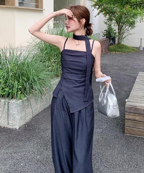 FAVORITO(ファヴォリート)の「キャミソールワイドパンツセットアップ(セットアップ・レディース・ブルー・M/L)」の4枚目の写真