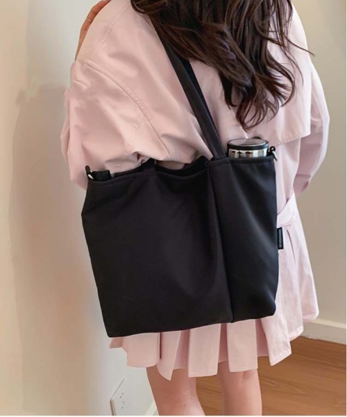 gossip!ロサンゼルス(ゴシップロサンゼルス)の「2WAY サイド水筒ポケット付き トートバッグ レディース ショルダー付き A4 収納 通勤 通学 多収納 軽量 無地(トートバッグ・レディース・オフホワイト/グリーン/ブラック/ブラウン・FREE)」の2枚目の写真