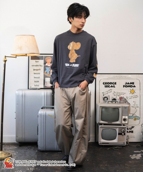 Tom&Jerry(トムアンドジェリー)の「WEGO/【26年秋冬新作】TOM and JERRYグラフィックT(LS)(Tシャツ/カットソー・メンズ・スミクロ/ホワイト・LARGE/MEDIUM)」の9枚目の写真